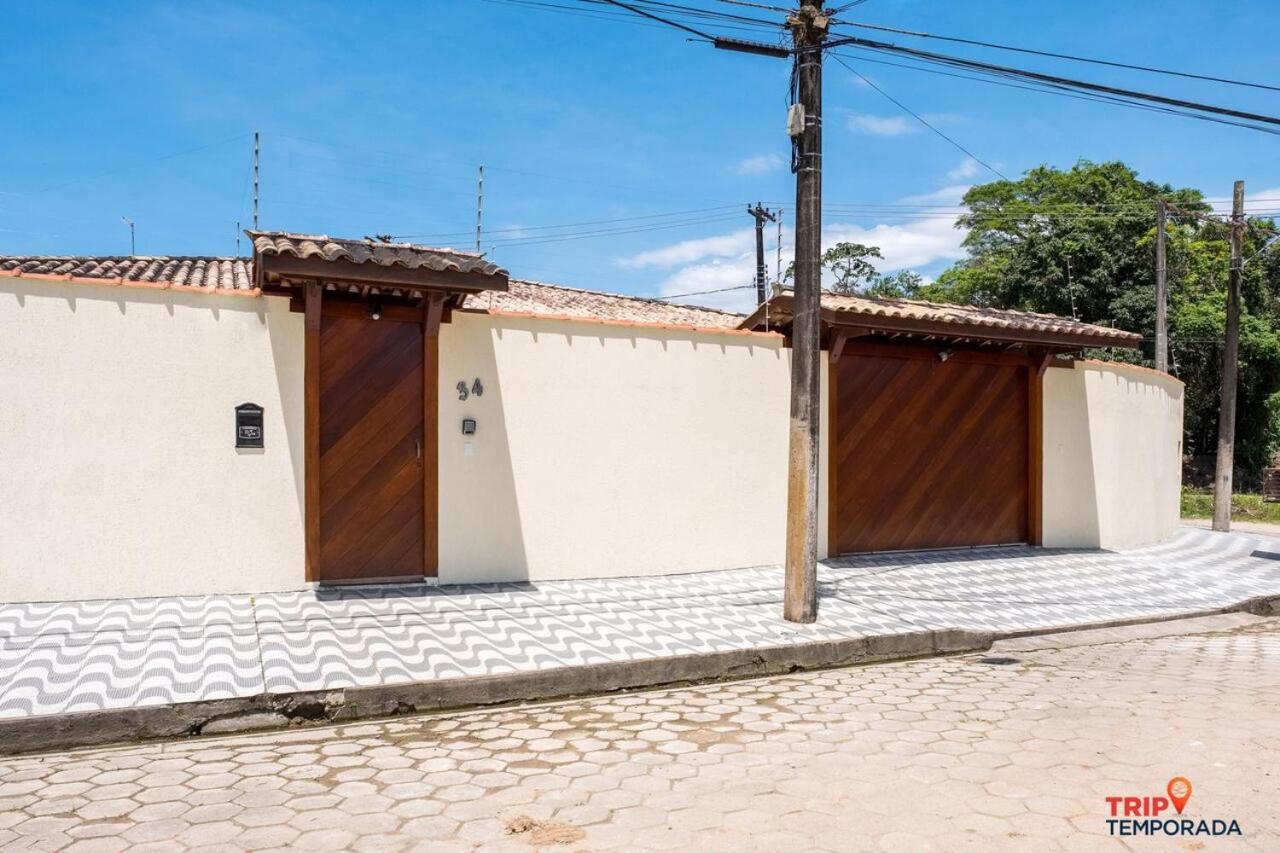 Casa Na Grande Com Piscina, Churrasqueira E Ar Condicionado - 04 Сasa de vacaciones Ubatuba